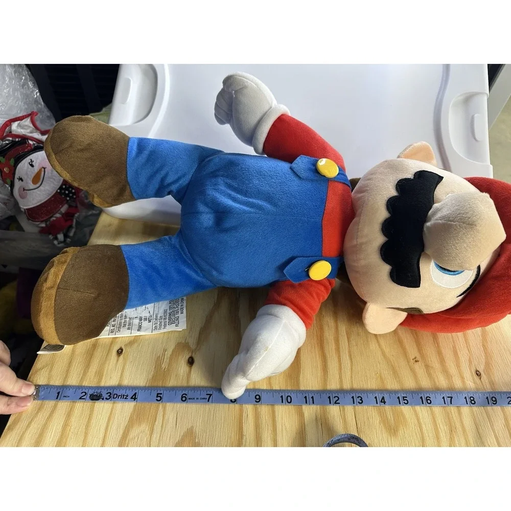Super Mario Official Nintendo Large 20 Inch Plush‎ Stuffed Toy Very Clean